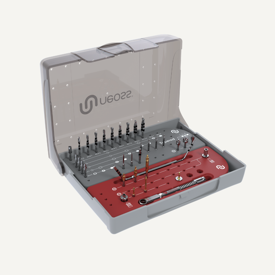 Kit di strumenti chirurgici e frese